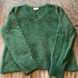 LOFT Outlet fuzzy V-neck Sweater dark green size Large